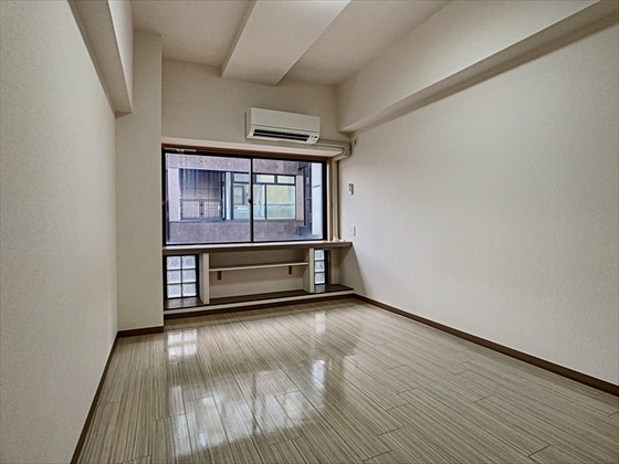 スプランドゥール中山下