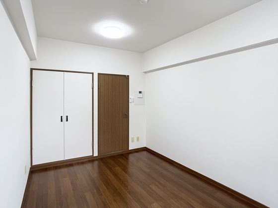 スプランドゥール中山下