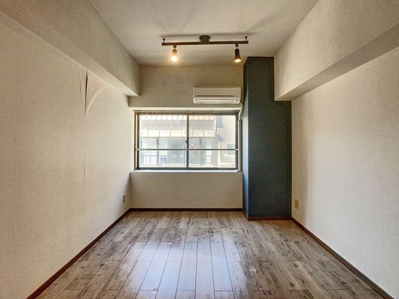 スプランドゥール中山下