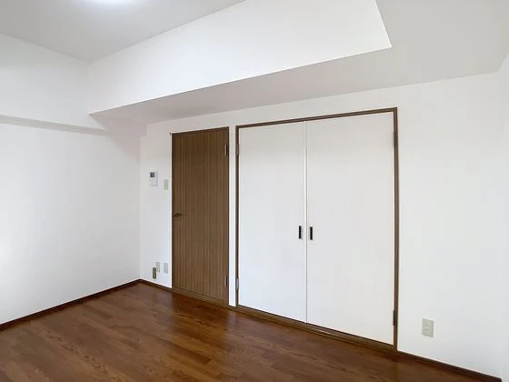 スプランドゥール中山下