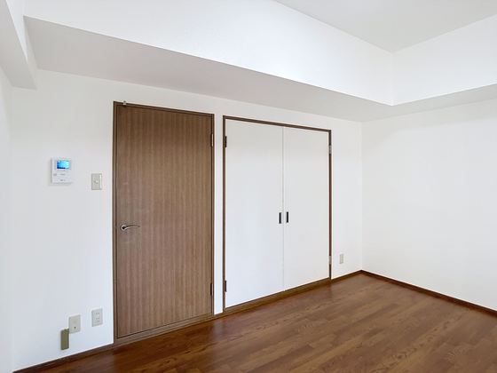 スプランドゥール中山下