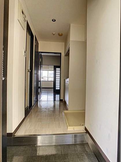 スプランドゥール中山下