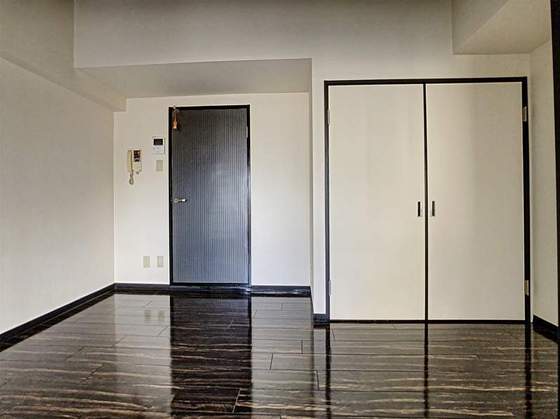 スプランドゥール中山下