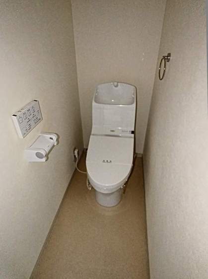 スプランドゥール中山下