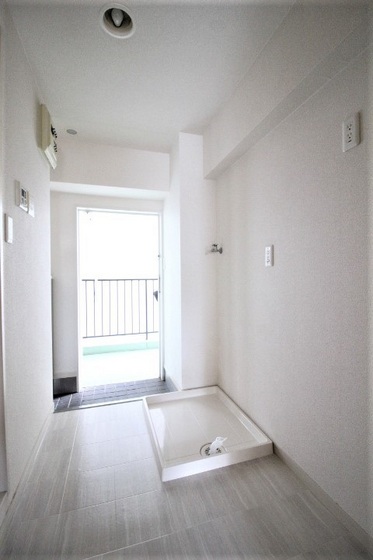 スプランドゥール中山下