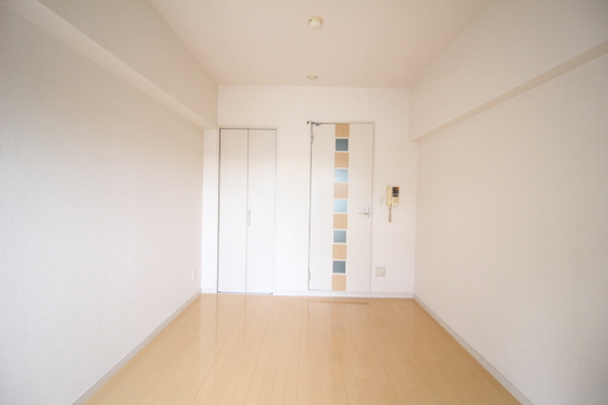 スプランドゥール中山下