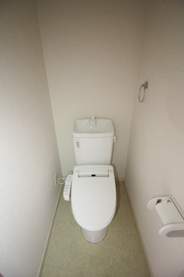 スプランドゥール中山下