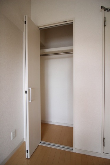 スプランドゥール中山下