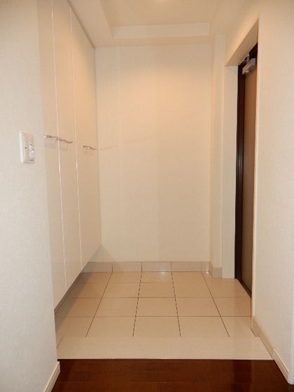 エンヴィーズライフ岡山大雲寺前