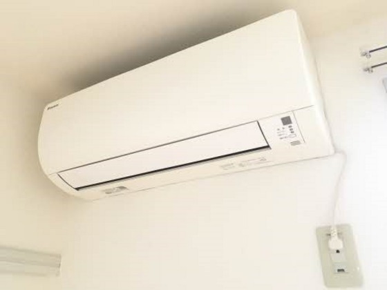 クレール・ユウ