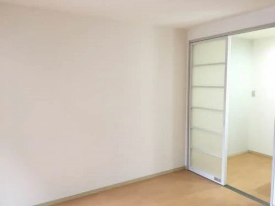 クレール・ユウ