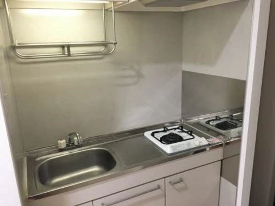 クレール・ユウ