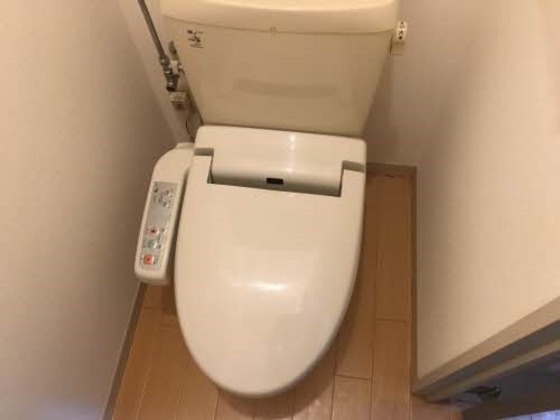 クレール・ユウ