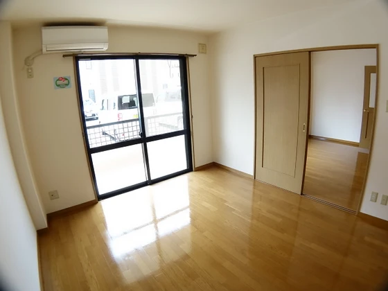 グランデュール高柳 B棟