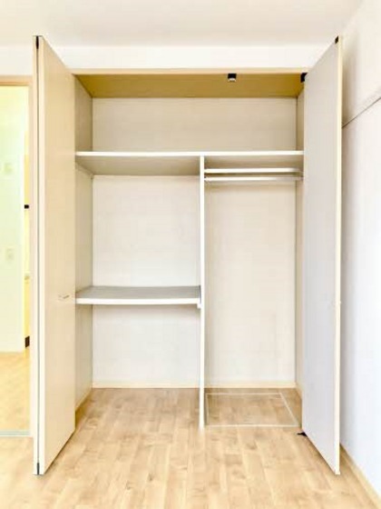 ポジーフラッツ A棟