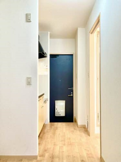 ポジーフラッツ A棟