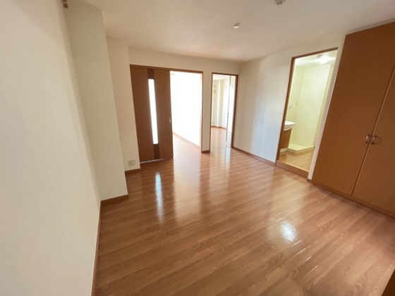 オータム めぐみ