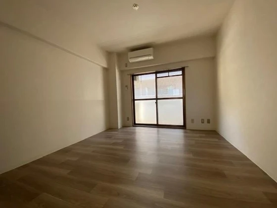 メゾンなかやま