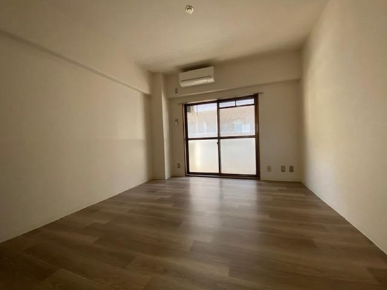 メゾンなかやま