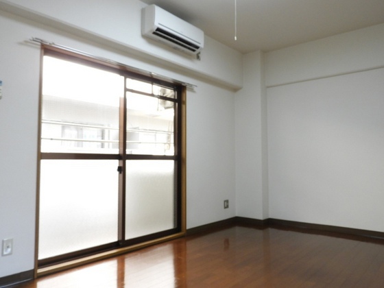 メゾンなかやま