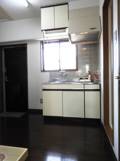 メゾンなかやま