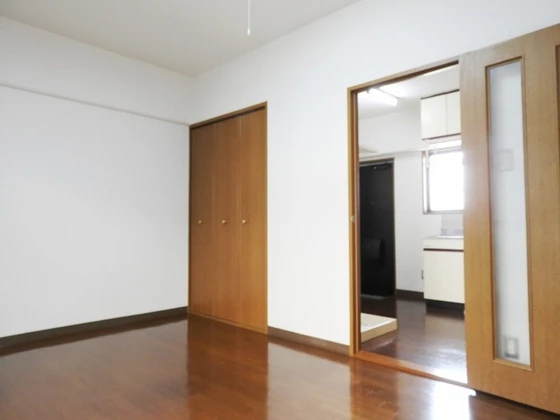 メゾンなかやま