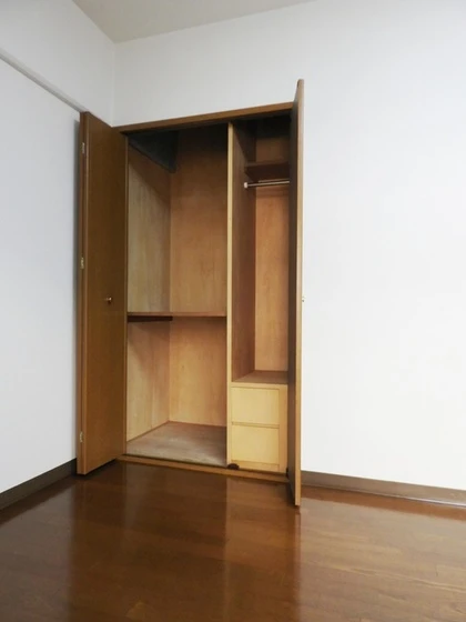 メゾンなかやま