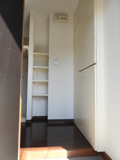 メゾンなかやま