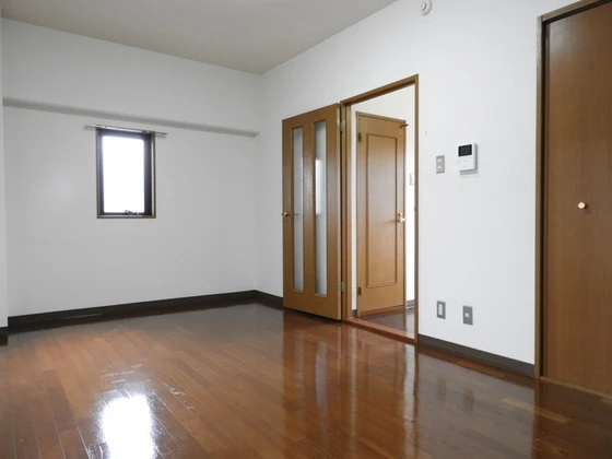 メゾンなかやま