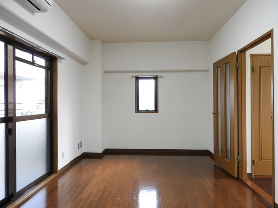 メゾンなかやま