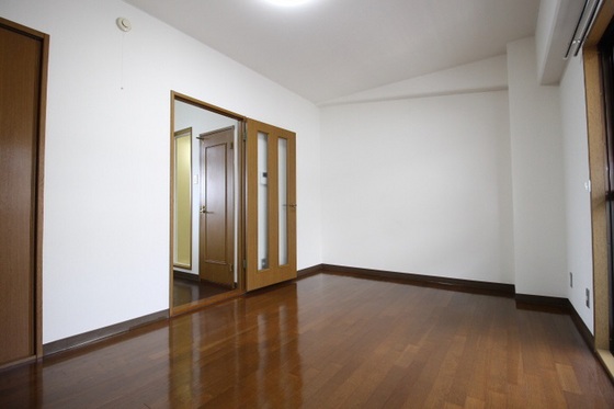 メゾンなかやま