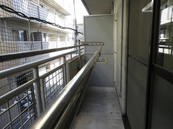 メゾンなかやま