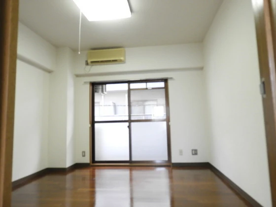 メゾンなかやま