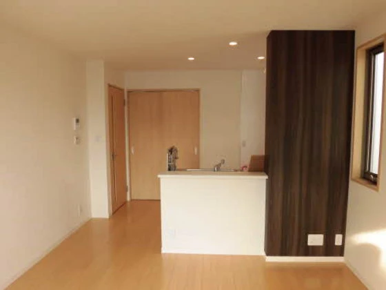 プロヌーブ富田