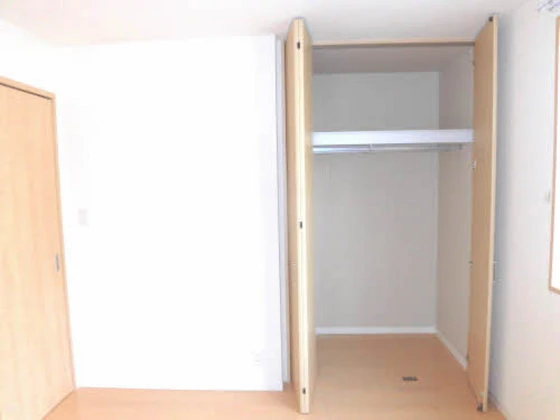 プロヌーブ富田