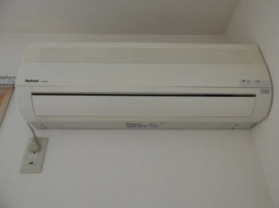 フローレスかおり D棟