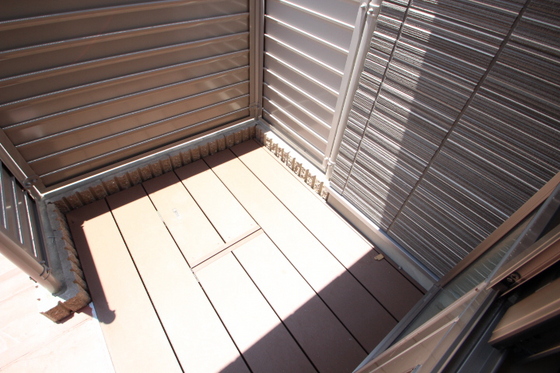 ウェスト ヴィラージュ