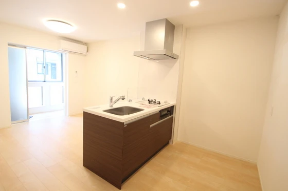 ウェスト ヴィラージュ