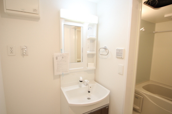 ウェスト ヴィラージュ