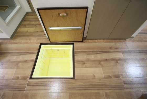 フローラル・コート