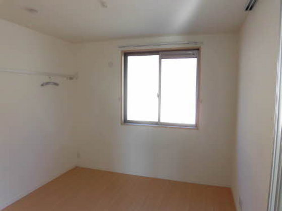 シャーメゾン晟