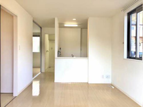 シャーメゾン晟