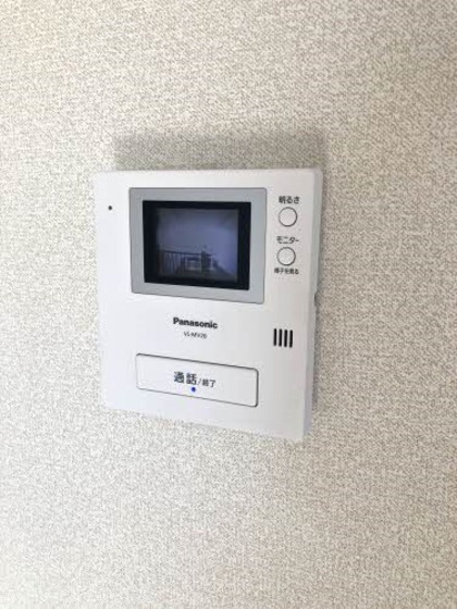 レーベン板野 A棟