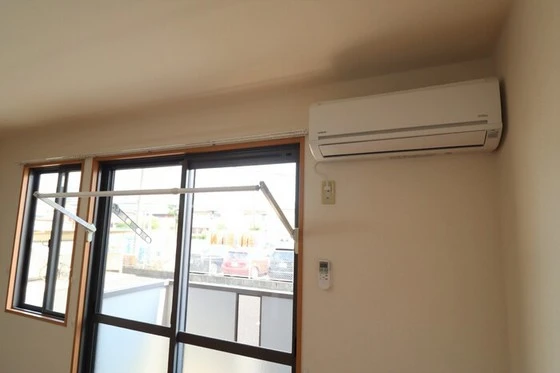 ドミトリー赤井