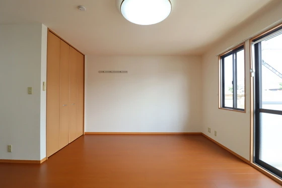 ドミトリー赤井