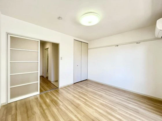 ラ・コート津倉