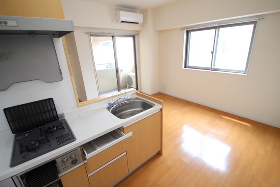 アーバン富田町