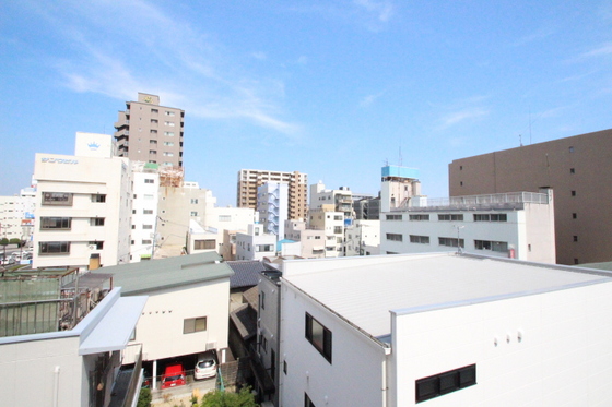 アーバン富田町