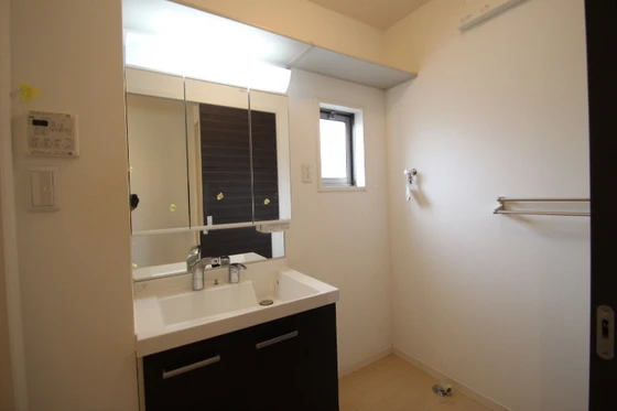 グランドヒルズ西崎