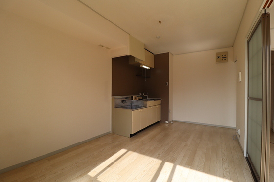 コーポシャトル